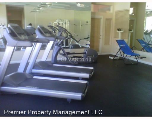 Foto del edificio - 2 br, 2 bath House - 6122 Pine Villa Ave #...