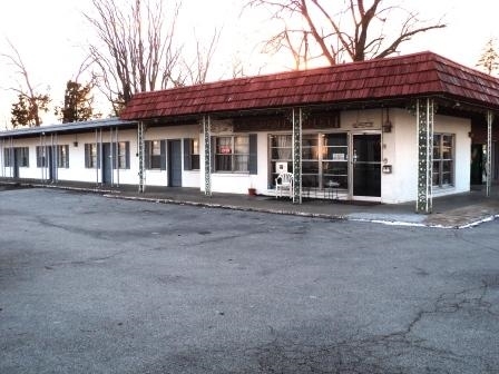 Primary Photo - 606 S 6th St