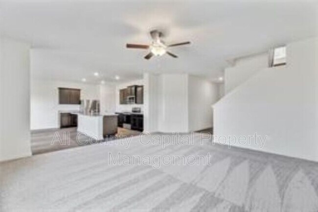 Foto del edificio - 18304 Speculator Ln