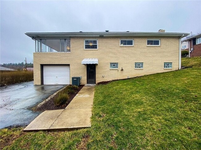 Building Photo - 151 Thorne Rd