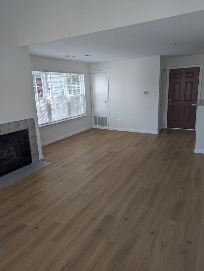 Building Photo - 18516 Boysenberry Dr