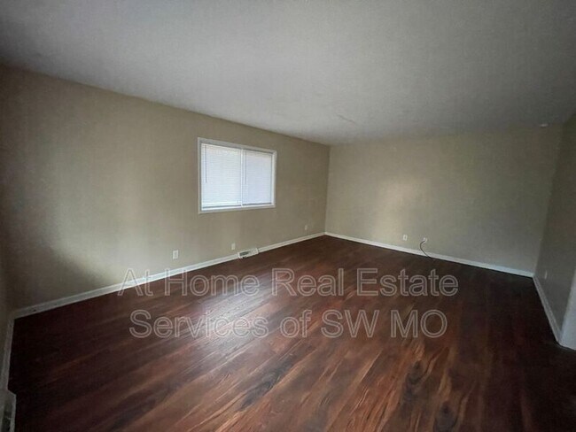 Foto del edificio - 2116 S Delaware Ave