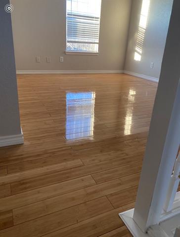 Foto del edificio - 2125 Carnation Ct