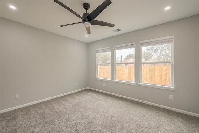 Foto del edificio - 3413 Simmons St