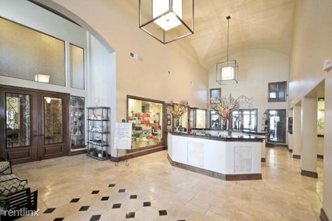 Foto del edificio - 3 br, 2 bath  - 1650 John King Blvd Apt 1155