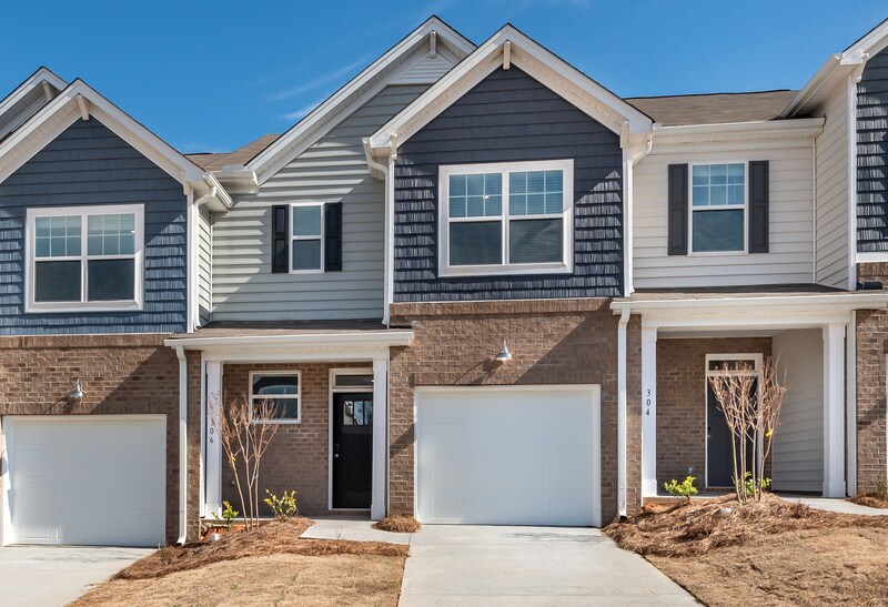 306 E Compass Wy, Easley, SC 29640 Townhome Rentals in Easley SC