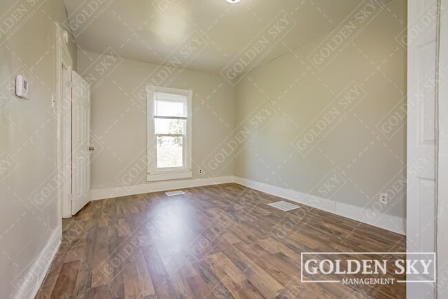 Foto del edificio - 2207 S Walnut St