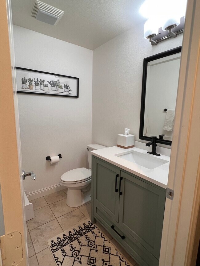 Building Photo - 2996 Beachwood Bluff Way