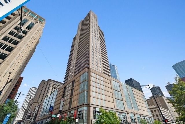 Foto principal - 545 N Dearborn St