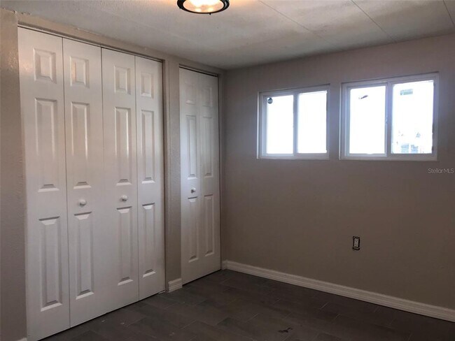 Foto del edificio - 7037 Lofty Dr