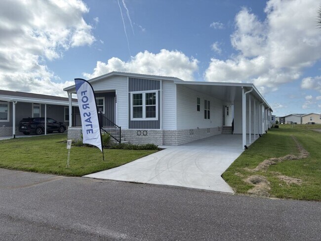 Foto del edificio - 34800 Minnow Ln