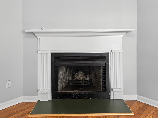 Building Photo - 6749 Chauncey Dr