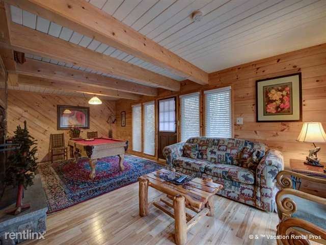 Building Photo - 907 Ski Mountain Rd