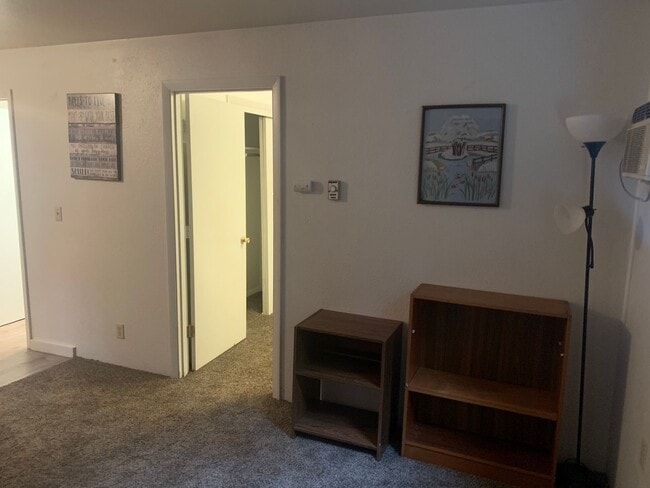 Building Photo - 1BED 1BATH Country Cabin with Mini-Split AC