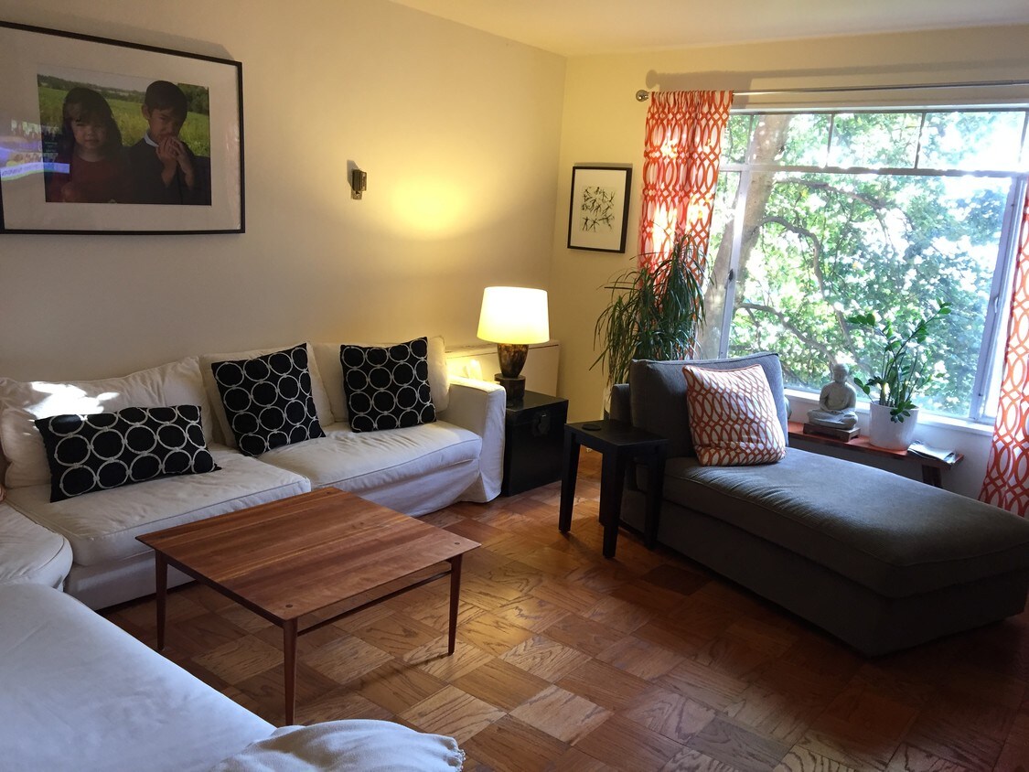 5301 Westbard Cir, Bethesda, MD 20816 Condo for Rent in Bethesda, MD