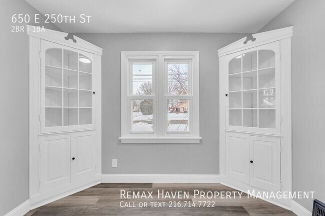 Foto del edificio - 650 E 250th St