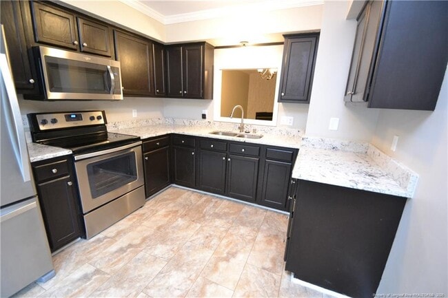 Building Photo - 306 Beechtree Dr