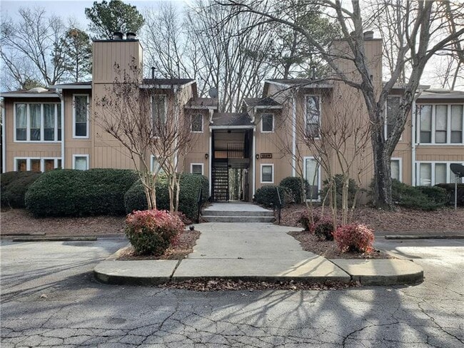 Building Photo - 1525 Terrell Mill Pl SE