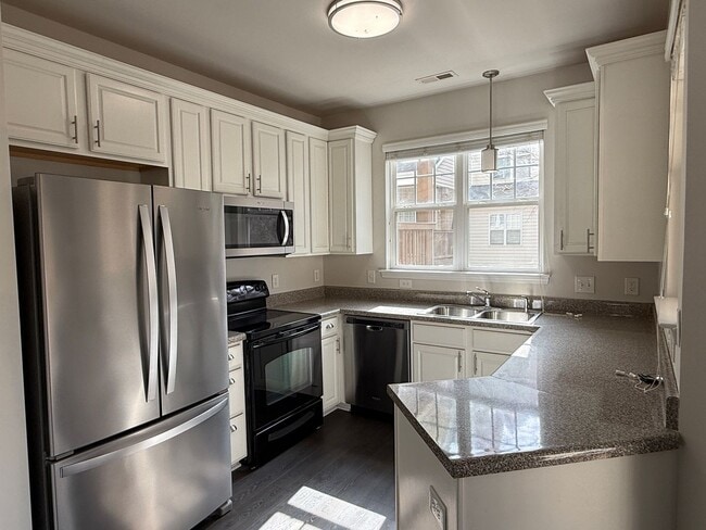 Foto del edificio - 6445 Terrace View Ct