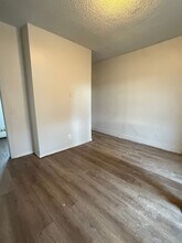 Building Photo - 950 St Paul St