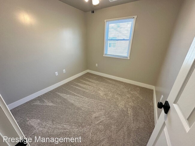 Building Photo - 3 br, 1 bath House - 734-1 Imperial Rd
