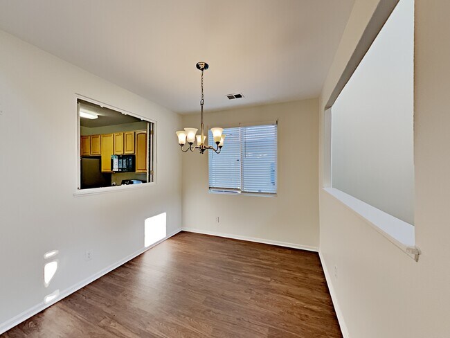 Foto del edificio - 11732 Fairplay Street