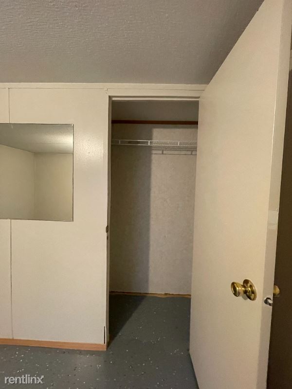 Foto del edificio - 3 br, 1 bath House - 61 E Cornflower Ave