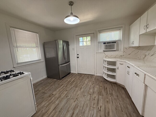 Foto del edificio - 710 F St NW