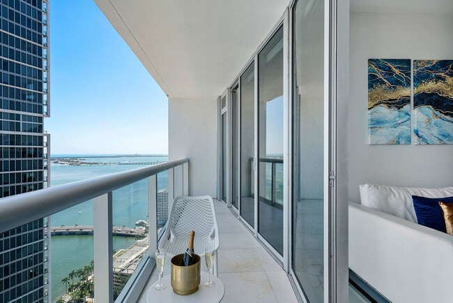 Foto del edificio - 485 Brickell Ave