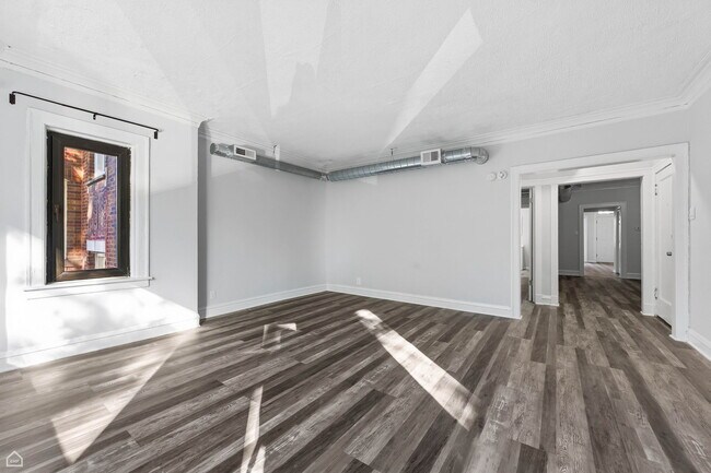 Foto del edificio - 7653 S Kingston Ave