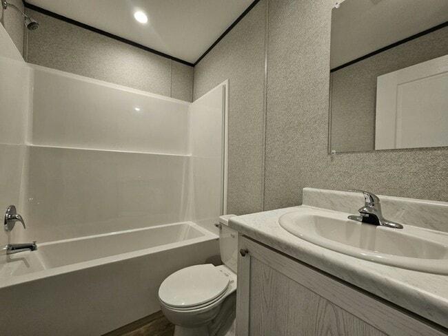 Foto del edificio - 527 Suwanee Dr