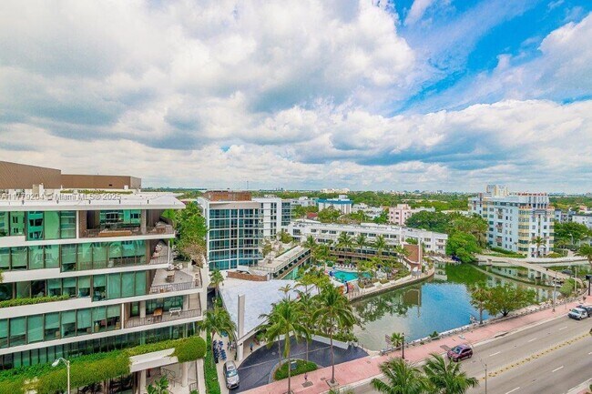 Foto del edificio - 2301 Collins Ave