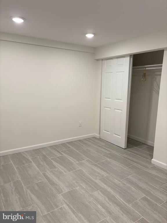 Foto del edificio - 4956 25th St S