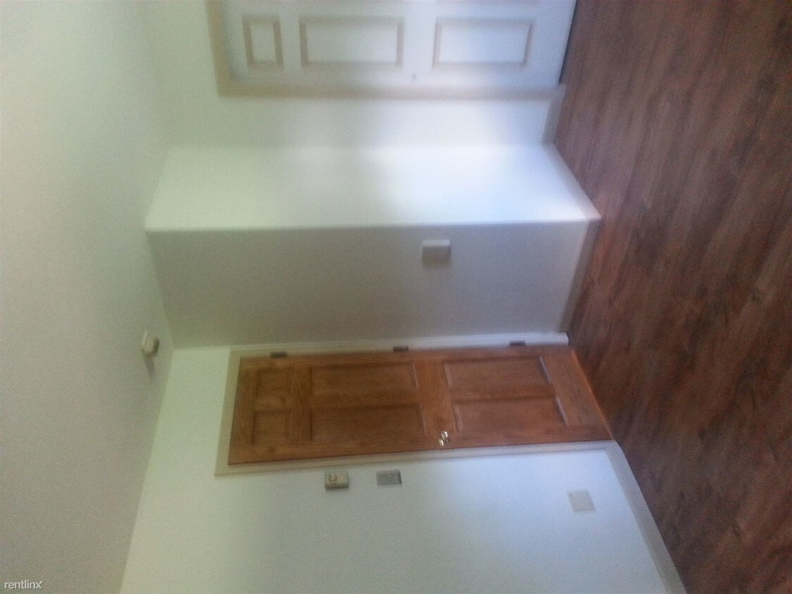 Foto del edificio - 841 Idlewilde Ave
