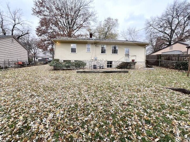 Foto del edificio - 2 Bedroom/1 Bath Home In Waldo - READY NOW