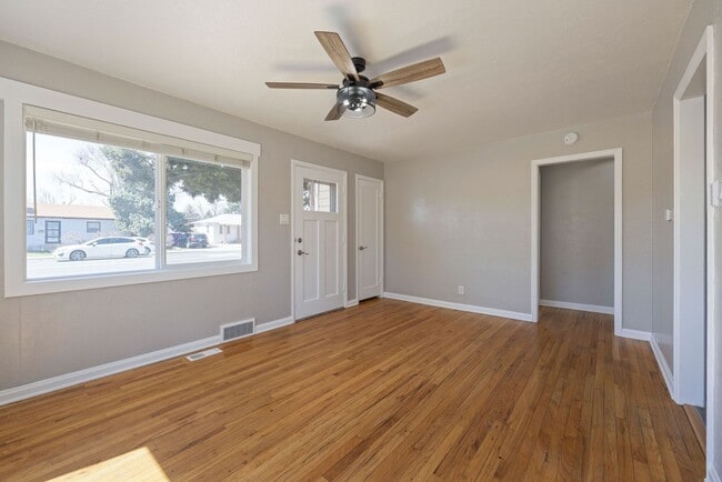Building Photo - Updated and Well-Cared-For 4 Bedroom Home ...