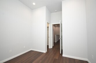 Building Photo - 18825 Luminescent Ln
