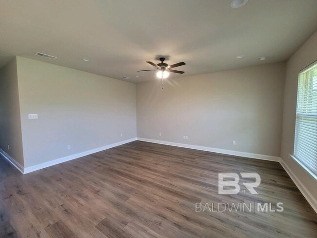 Building Photo - 1056 Stella Rd