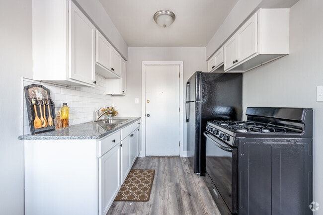 Interior Photo - Forest Ridge Apartments