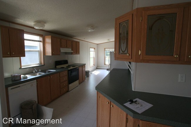 Building Photo - 2720 Olivine St