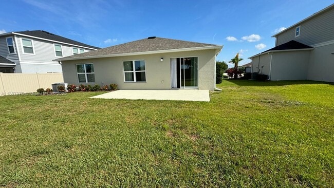 Building Photo - 111 Sunfish Dr