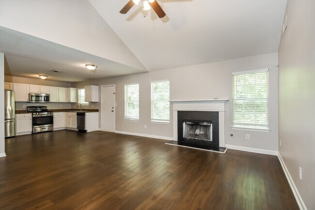Building Photo - 3209 Lower Creek Dr