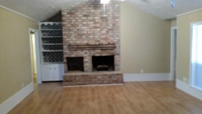 Building Photo - 15118 Steeple Chase Rd