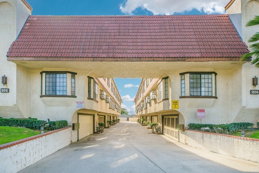 32 Apartments for Rent in Monrovia, CA Westside Rentals