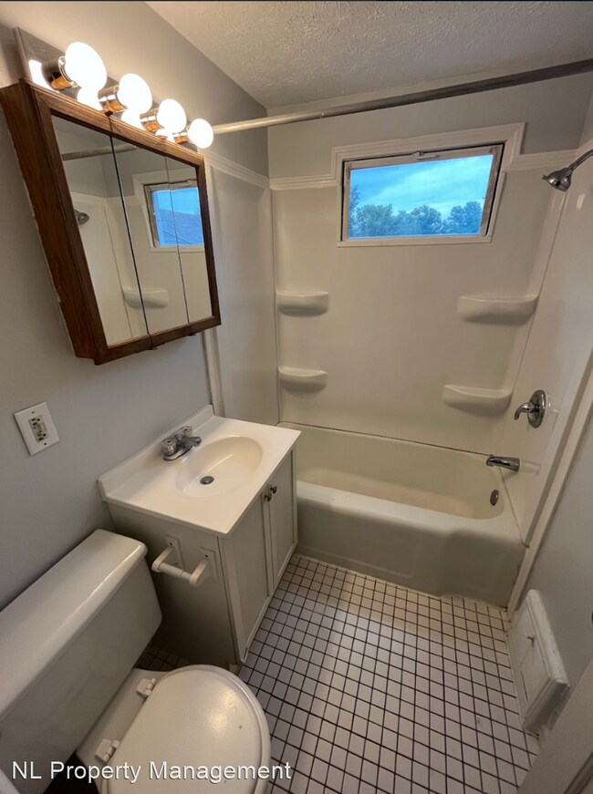 Building Photo - 1 br, 1 bath House - 3064 S 41st  St.