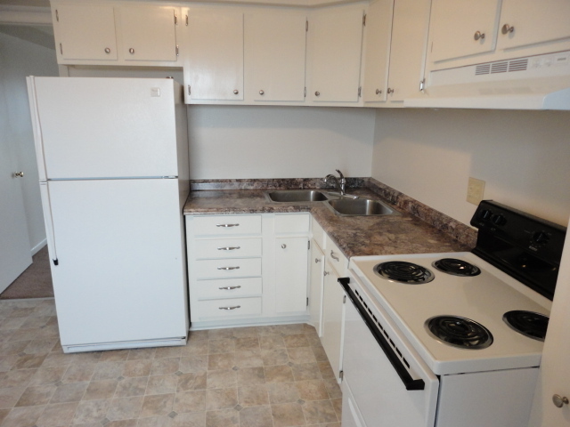 Building Photo - 6500 Carefree Ln