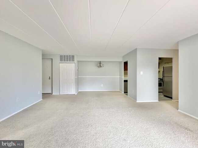 Foto del edificio - 2624 Wagon Dr