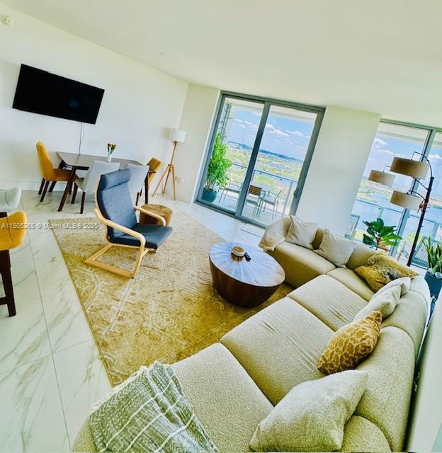 Building Photo - 2000 Metropica Way