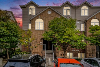 Building Photo - 58 Steele Park Pvt