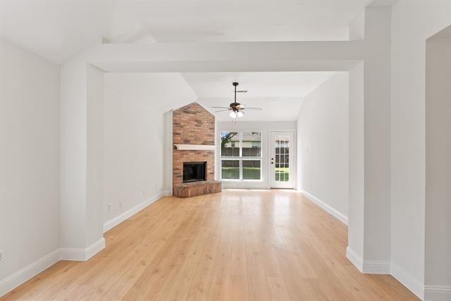 Foto del edificio - 2809 Mitchell Ln